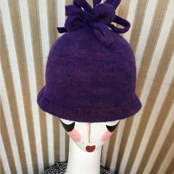Purple Hand Felted Cloche with Self Bow - Picture 1 of 3